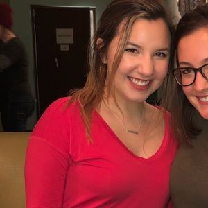 Meet your Posher, Hannah